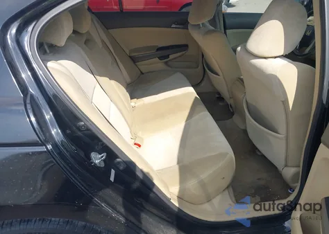 2010 Honda Accord 2.4 Lx-P из США, поврежденный, VIN 1HGCP2F42AA052709